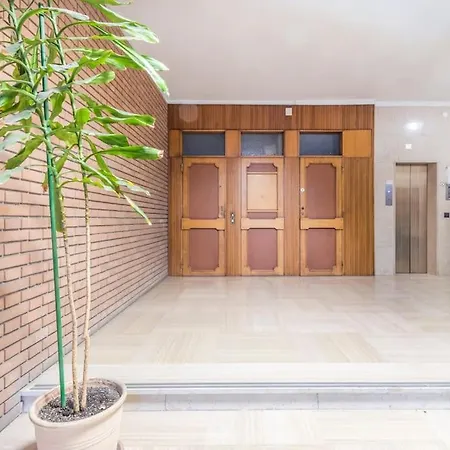 Drake's Royal - Centre & Train Station Appartement *